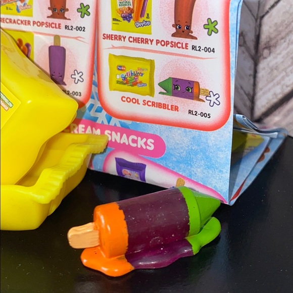 Shopkins - Picture 6 of 8